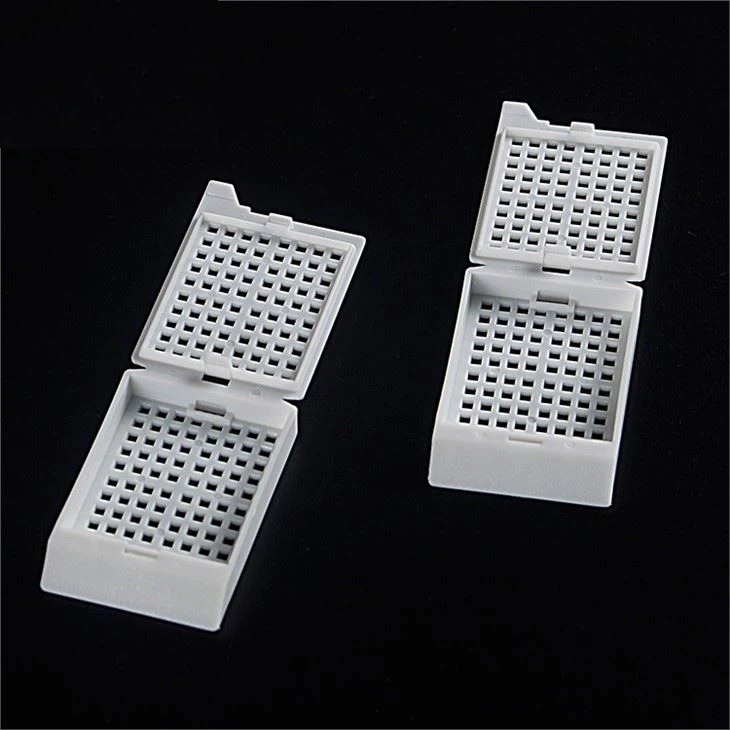 Кассеты биопсийные белые Сред.отверстие.шт.(уп/250шт.) Янченг.