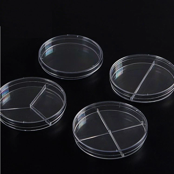 Чашки Петри 3-х секционные 90 стерильные,вентилируемые,(уп/10шт).Янченг Хуида.HP0008